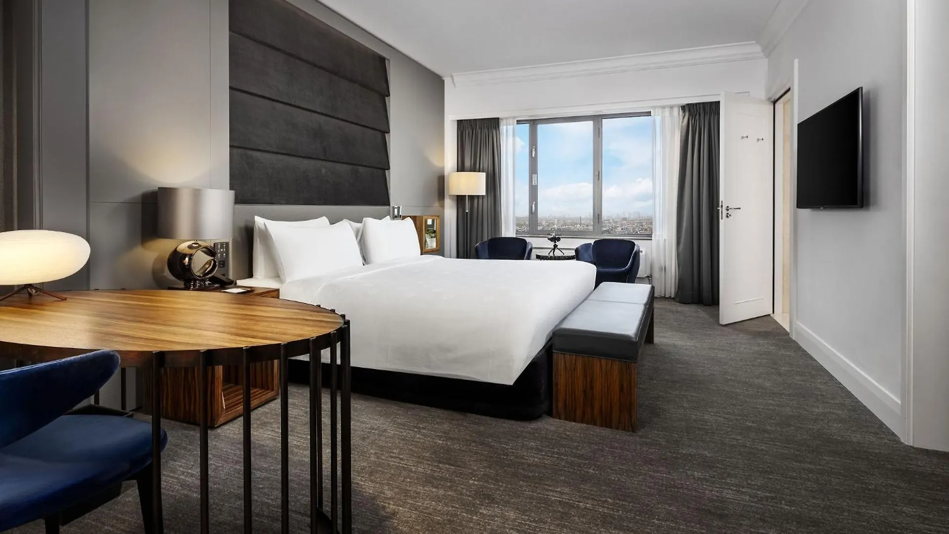 Hotel Okura Amsterdam - The Leading Hotels Of The World